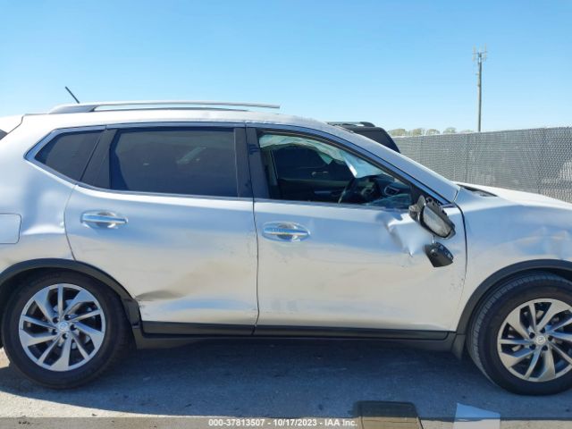 5N1AT2MT5EC802332 Nissan Rogue Sl