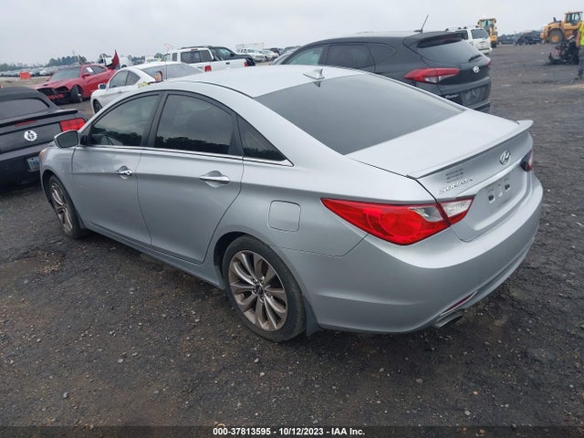 2013 HYUNDAI SONATA SE VIN: 5NPEC4AC7DH795277