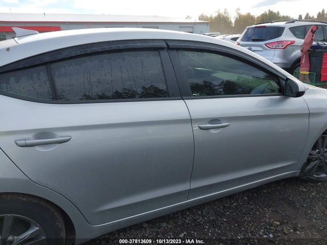 Hyundai ELANTRA SE 2017 5NPD84LF4HH211489 Image 13