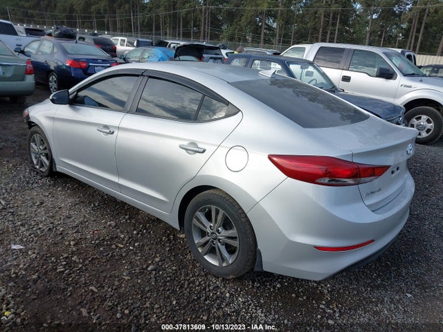 Hyundai ELANTRA SE 2017 5NPD84LF4HH211489 Image 3