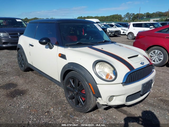 2007 MINI COOPER HARDTOP WMWMF73567TL84064 Photo 0