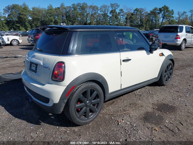 2007 MINI COOPER HARDTOP WMWMF73567TL84064 Photo 3