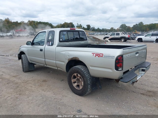 2000 TOYOTA TACOMA VIN: 4TAWM72N4YZ677412