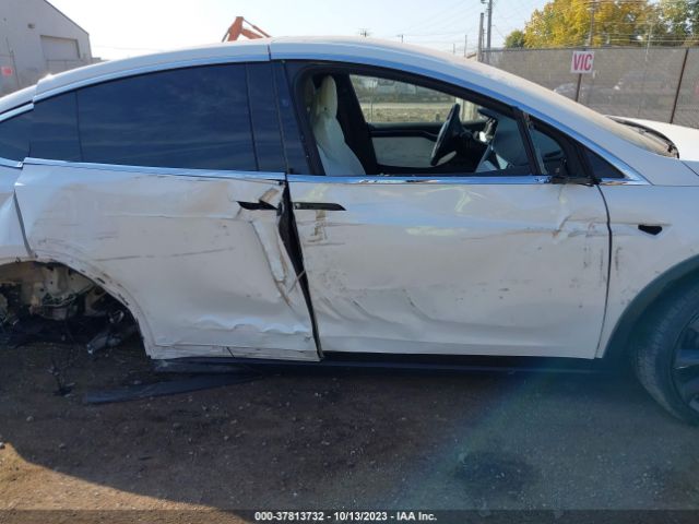 5YJXCBE21JF086210 Tesla Model X 75d/100d/p100d