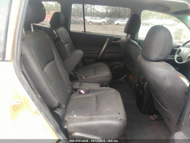 2008 TOYOTA HIGHLANDER JTEDS43A882009533 Photo 7