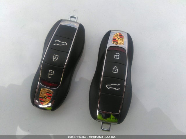 2022 PORSCHE MACAN WP1AA2A56NLB09283 Photo 10