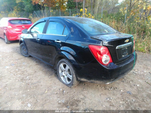 2012 CHEVROLET SONIC 1G1JE5SH4C4129144 Photo 2