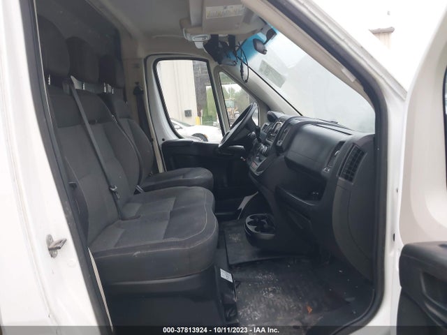 RAM Promaster Cargo Van 2017 3C6TRVBG1HE512242 Image 5