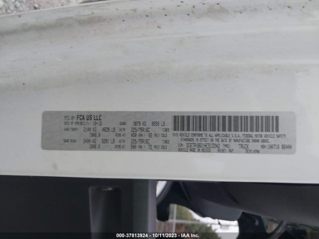 RAM Promaster Cargo Van 2017 3C6TRVBG1HE512242 Image 9