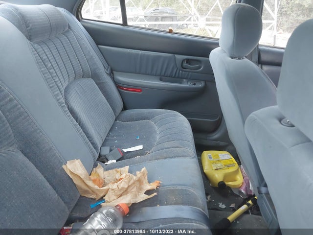 1998 BUICK CENTURY CUSTOM VIN: 2G4WS52M2W1572892