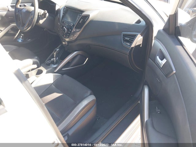 2016 HYUNDAI VELOSTER TURBO VIN: KMHTC6AE7GU269385