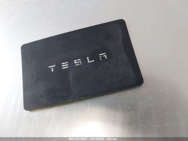 5YJYGDEEXMF273285 Tesla Model Y Long Range