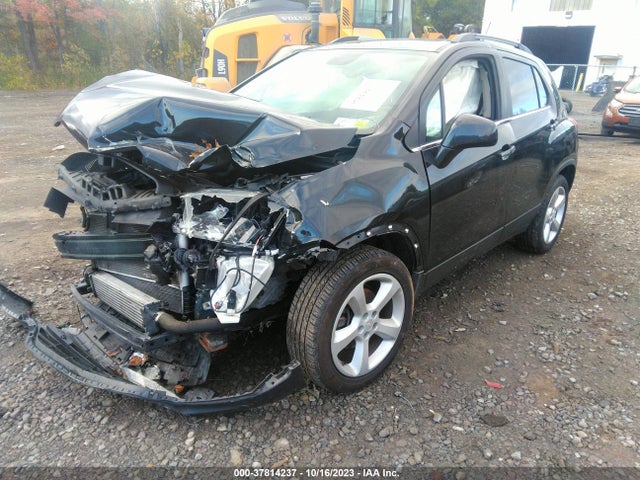 Chevrolet TRAX LTZ 2015 3GNCJTSB9FL169446 Image 2