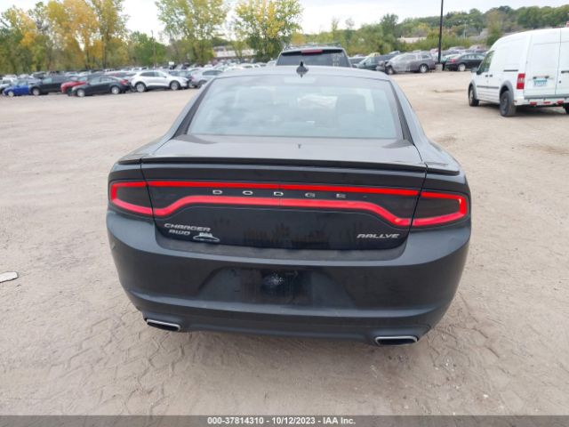 2C3CDXJG6GH305969 Dodge Charger Sxt