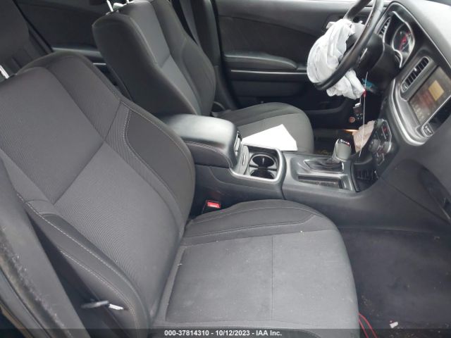 2C3CDXJG6GH305969 Dodge Charger Sxt