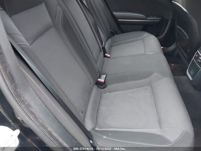 2C3CDXJG6GH305969 Dodge Charger Sxt