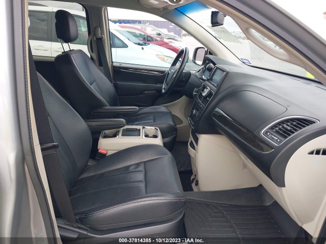 2013 CHRYSLER TOWN & COUNTRY TOURING VIN: 2C4RC1BG2DR742572