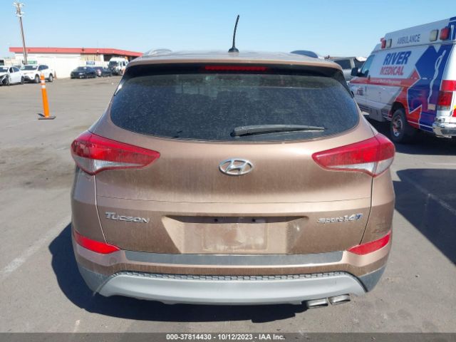 KM8J33A28HU495898 Hyundai Tucson Sport