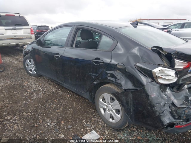 2017 KIA FORTE LX VIN: 3KPFK4A79HE092607