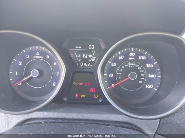 2016 HYUNDAI ELANTRA SE VIN: 5NPDH4AE2GH661098
