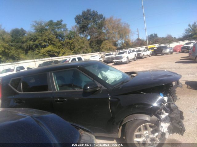 KNDJ23AU1N7177270 KIA SOUL LX