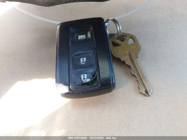 2008 TOYOTA PRIUS VIN: JTDKB20U187746350