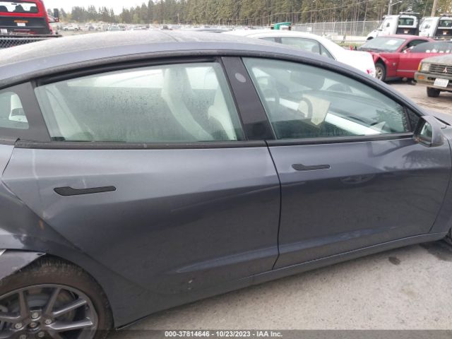 5YJ3E1EA7PF600371 Tesla MODEL 3