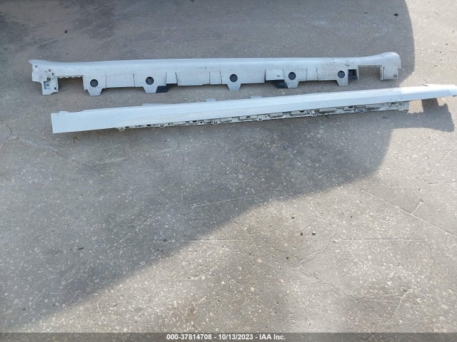 2022 TESLA MODEL S VIN: 5YJSA1E54NF476308