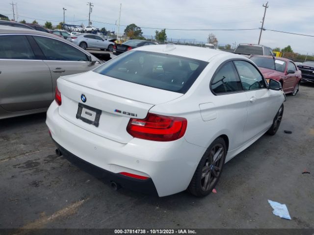 WBA1J7C57GV290264 BMW 2 Series M235i