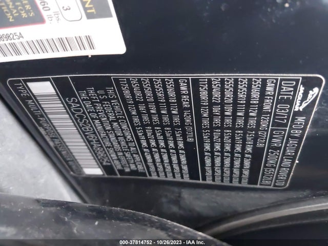 2017 JAGUAR F-PACE SADCS2BV6HA898254 Photo 8