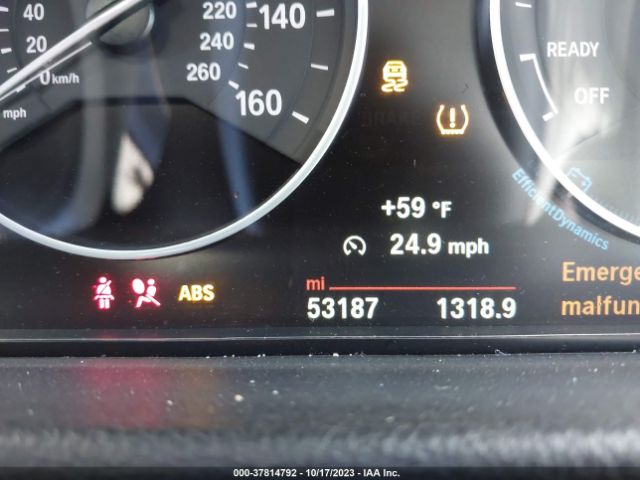 WBA8A3C55JA489562 BMW 3 Series 320i Xdrive