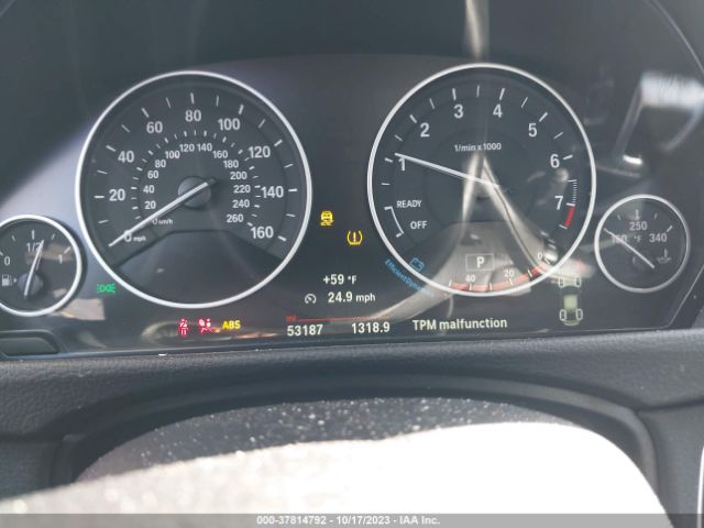 WBA8A3C55JA489562 BMW 3 Series 320i Xdrive