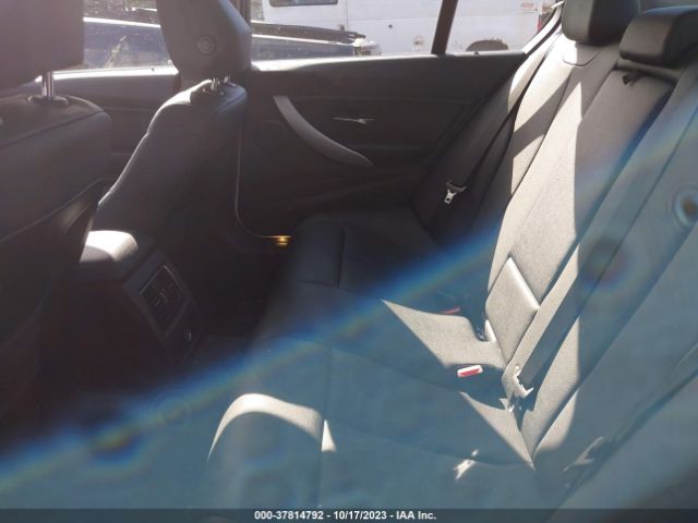 WBA8A3C55JA489562 BMW 3 Series 320i Xdrive