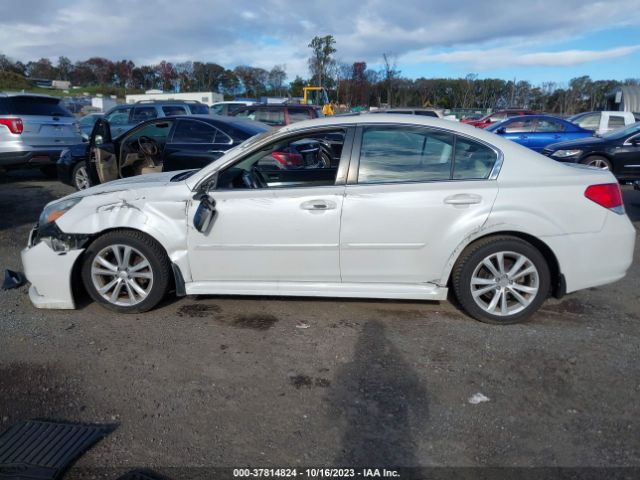 4S3BMBE6XE3022180 Subaru Legacy 2.5i Premium
