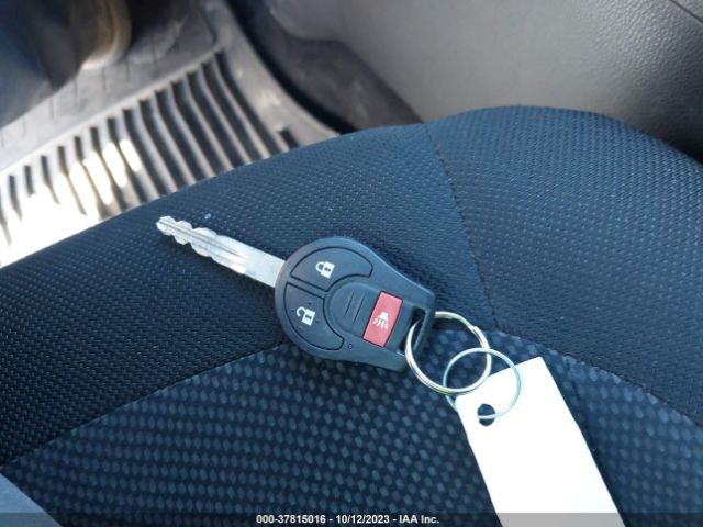 JN8AS5MV2FW750110 Nissan Rogue Select S