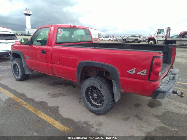 2005 CHEVROLET SILVERADO 2500HD WORK TRUCK VIN: 1GCHK24205E299486