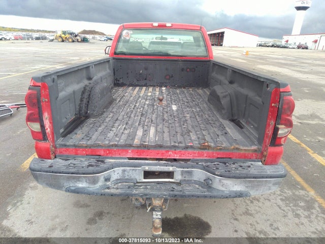 2005 CHEVROLET SILVERADO 2500HD WORK TRUCK VIN: 1GCHK24205E299486