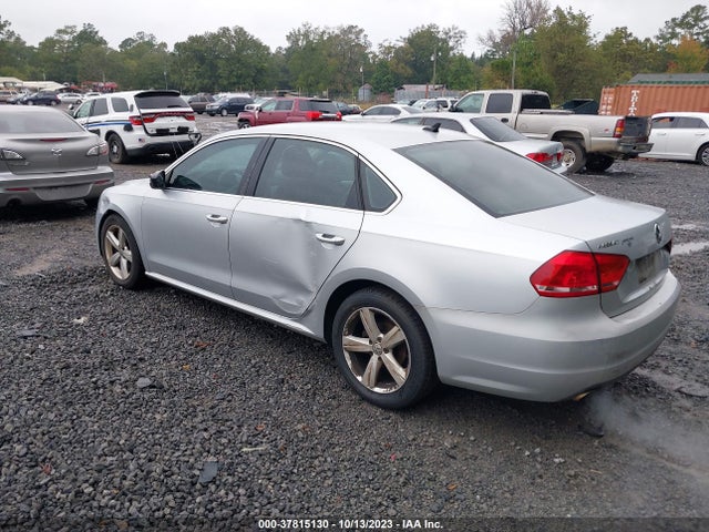 2012 VOLKSWAGEN PASSAT SE VIN: 1VWBH7A36CC026962