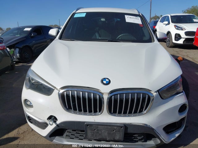 BMW X1 Xdrive28i 2016 WBXHT3C38GP886462 Image 12