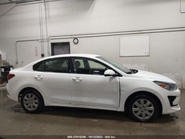 3KPA24AD4ME413253 KIA RIO LX