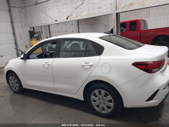 3KPA24AD4ME413253 KIA RIO LX