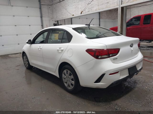3KPA24AD4ME413253 KIA RIO LX