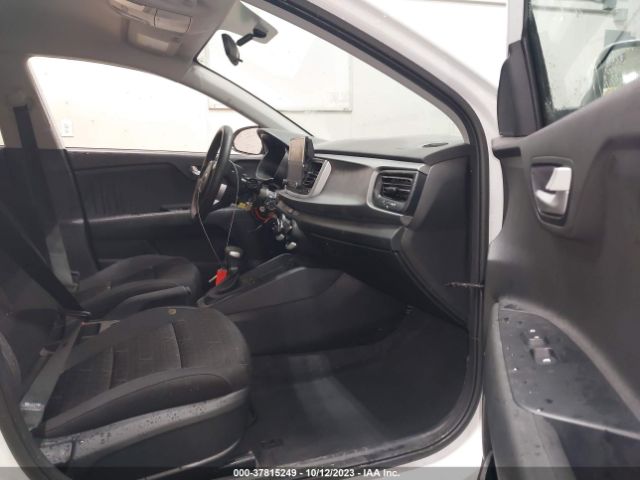 3KPA24AD4ME413253 KIA RIO LX