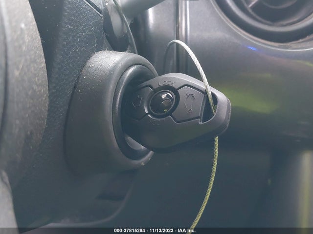 2005 MINI COOPER HARDTOP WMWRC33465TJ66055 Photo 10
