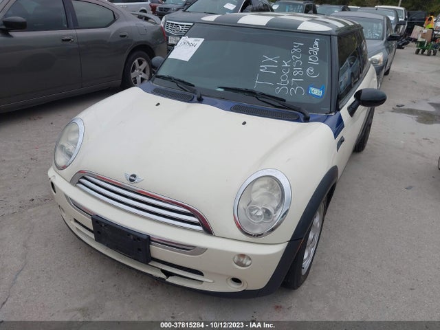 2005 MINI COOPER HARDTOP WMWRC33465TJ66055 Photo 1
