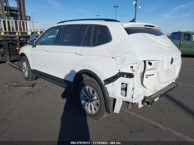 3VV3B7AX6KM076917 Volkswagen Tiguan Sel