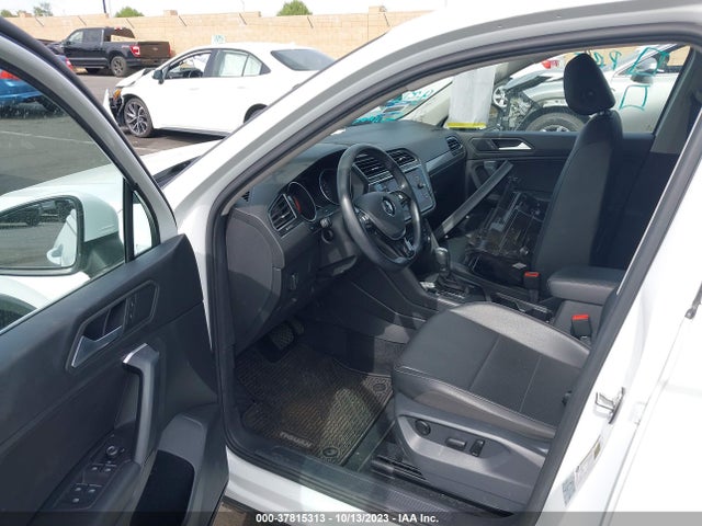 3VV3B7AX6KM076917 Volkswagen Tiguan Sel