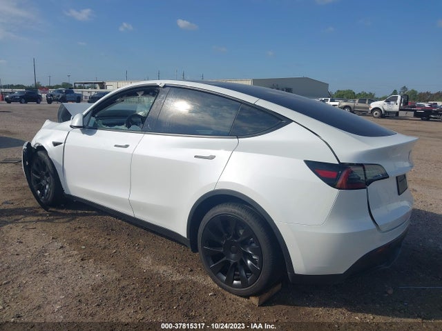 Tesla Model Y Long Range 2022 7SAYGAEEXNF427898 Image 3