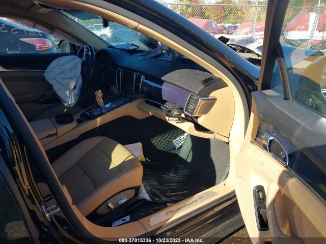 2016 PORSCHE PANAMERA WP0AA2A75GL000481 Photo 4