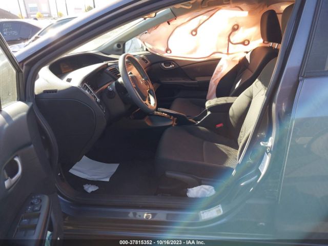 2HGFB2F70FH549031 Honda Civic Sedan Se